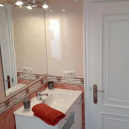 A 300 M De La Playa, Se Alquila Por Quincenas Vut4298as شقة خيخون