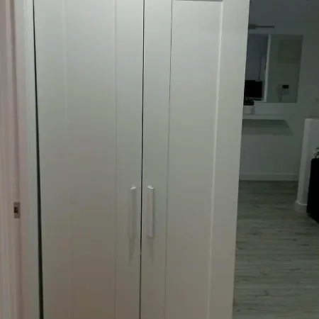 A 300 M De La Playa, Se Alquila Por Quincenas Vut4298as شقة