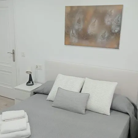 A 300 M De La Playa, Se Alquila Por Quincenas Vut4298as Apartment *